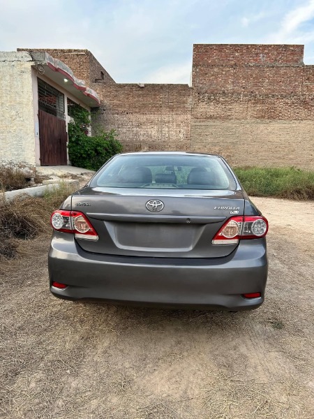 
								Toyota Corolla Altis 2015 full									