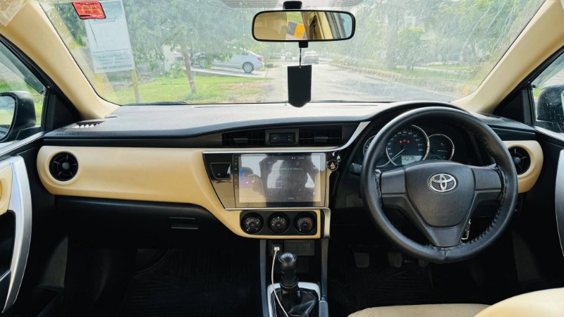 
								Toyota Corolla Altis 2015 full									