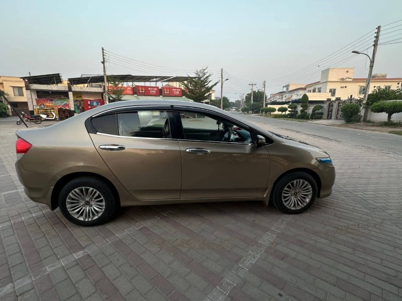 
								Honda City 2015 full									