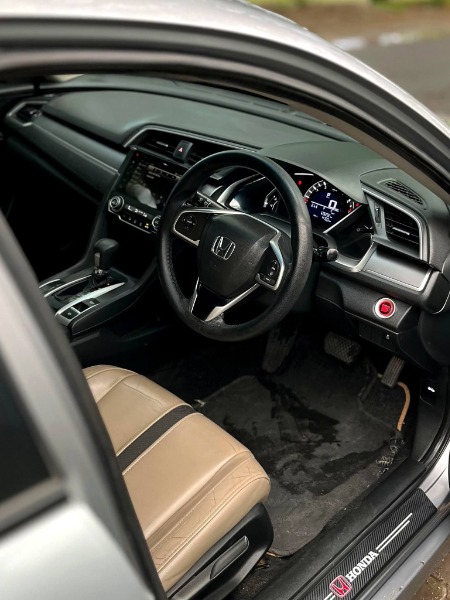 
								Honda City 2017 full									