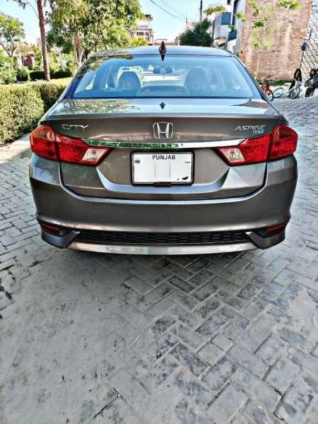 
								Honda City 2023 full									