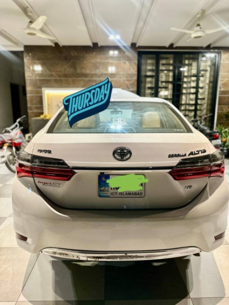 
								Toyota Corolla Altis 2020 full									
