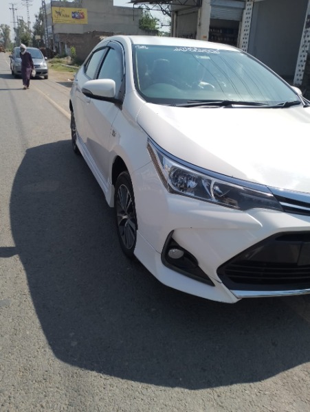 
								Toyota Corolla Altis 2021 full									