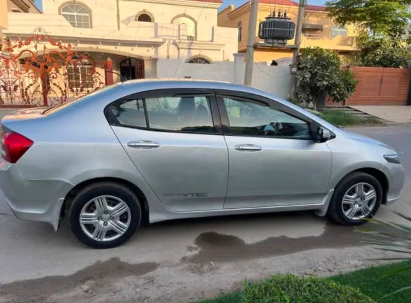 
								Honda City 2015 full									