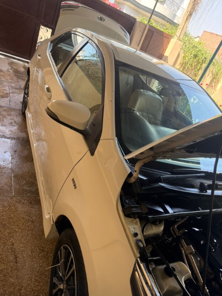 
								Toyota Corolla 2018 full									