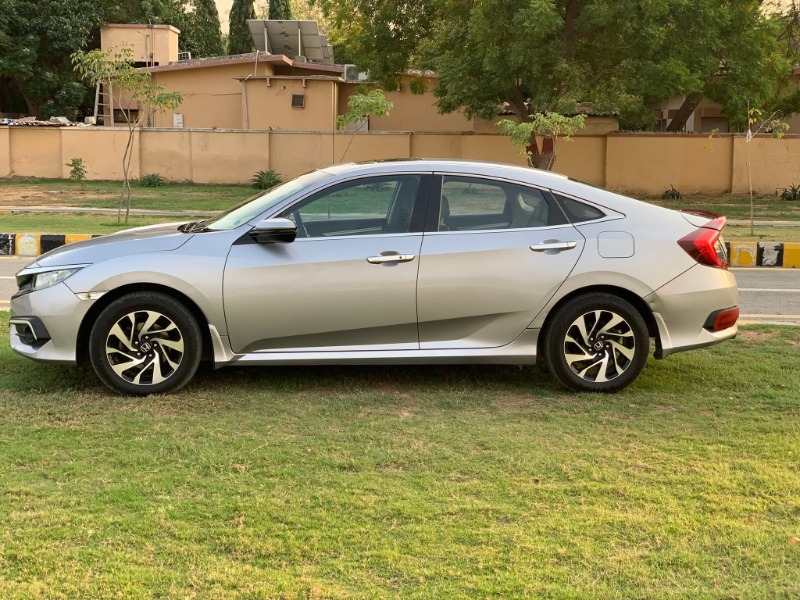 
								Honda Civic 2017 full									