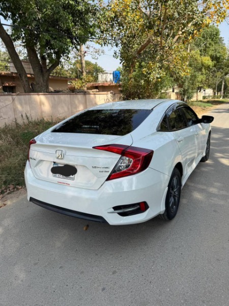 
								Honda Civic 2021 full									