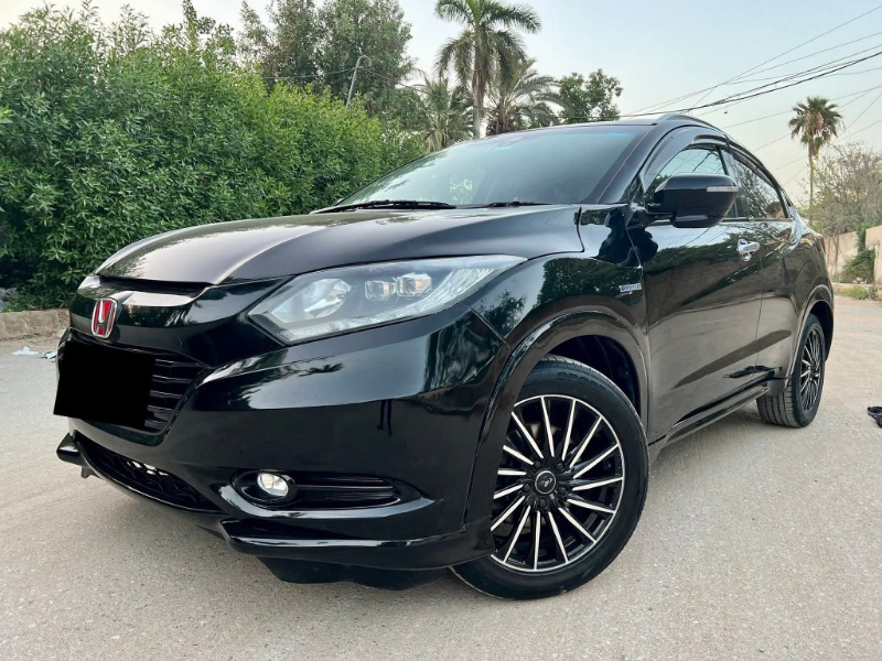 
								Honda Vezel 2015 full									