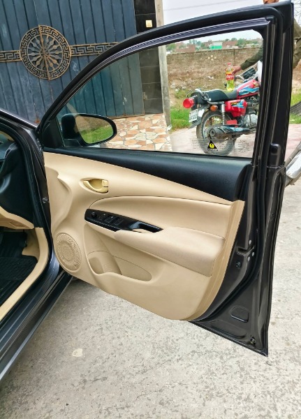 
								Toyota Yaris 2020 full									