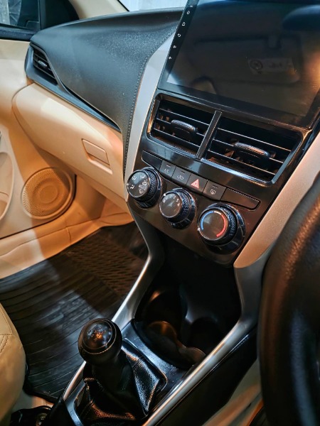 
								Toyota Yaris 2020 full									