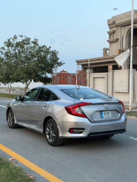
								Honda Civic 2021 full									