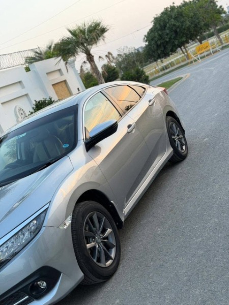 
								Honda Civic 2021 full									
