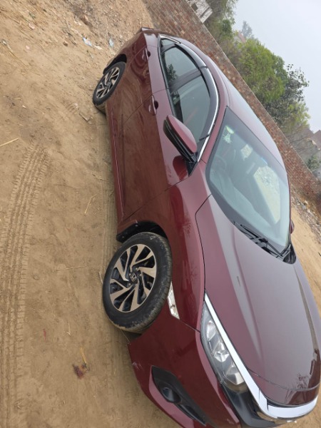 
								Honda Civic 2018 full									