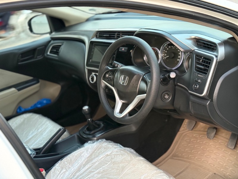 
								Honda City 2022 full									