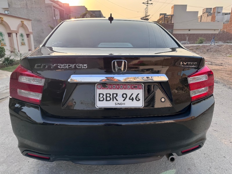 
								Honda City 2014 full									