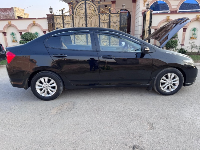 
								Honda City 2014 full									