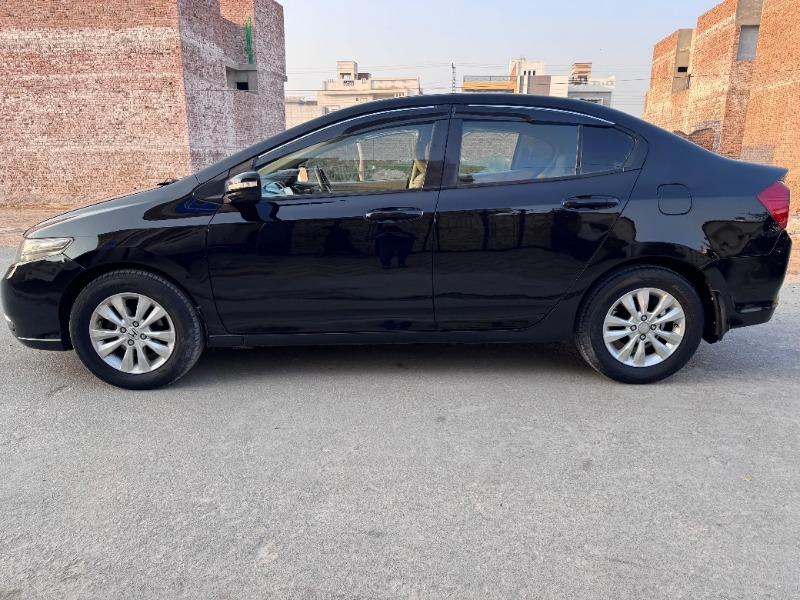 
								Honda City 2014 full									