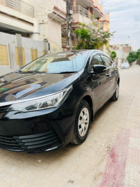 
								Toyota Corolla 2018 full									