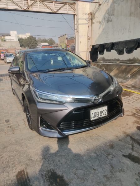 Toyota Corolla Altis 2024