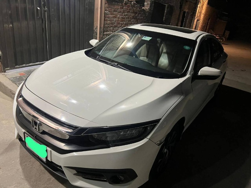 
								Honda Civic 2017 full									