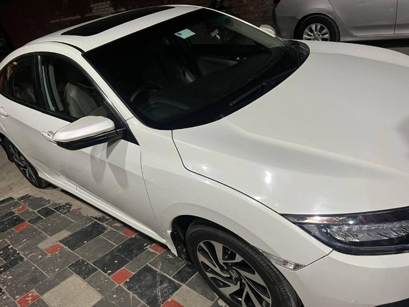 
								Honda Civic 2017 full									