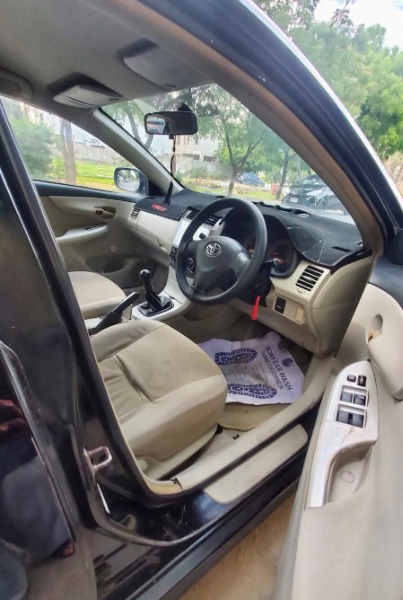 
								Toyota Corolla 2012 full									