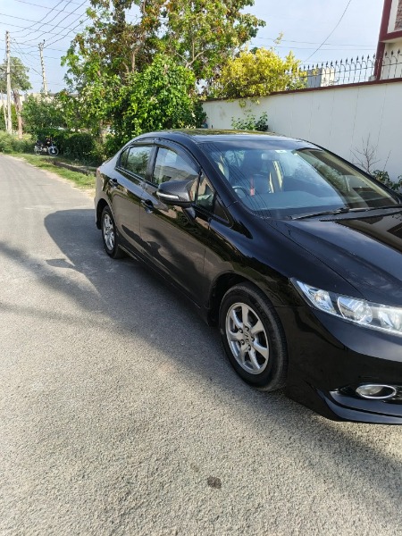 
								Honda Civic 2013 full									