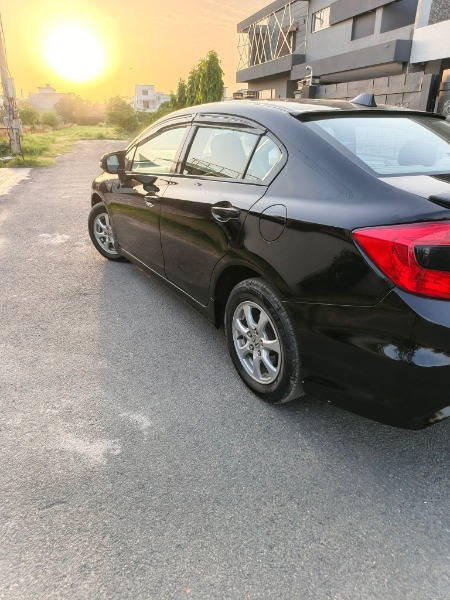 
								Honda Civic 2013 full									
