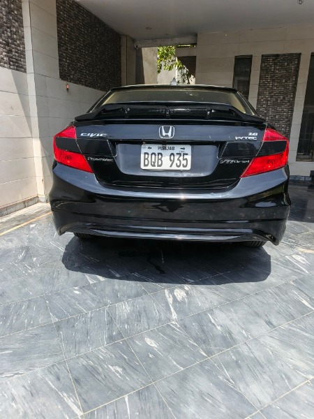 
								Honda Civic 2013 full									