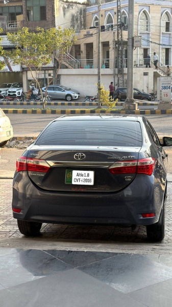 
								Toyota Corolla Altis 2016 full									