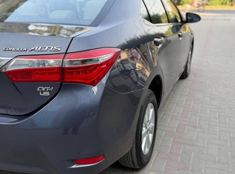 
								Toyota Corolla Altis 2016 full									