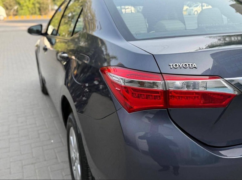 Toyota Corolla Altis 2016