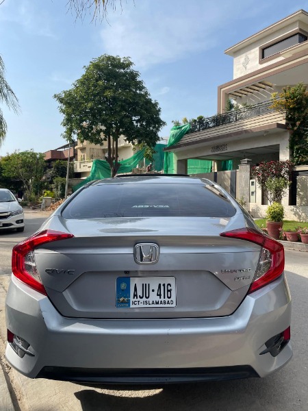 
								Honda Civic 2018 full									