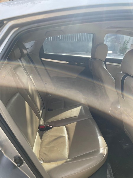 
								Honda Civic 2018 full									