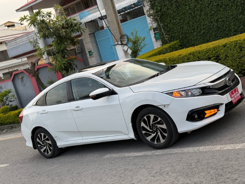 
								Honda Civic 2017 full									