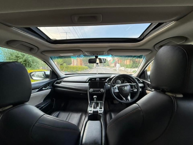 
								Honda Civic 2017 full									
