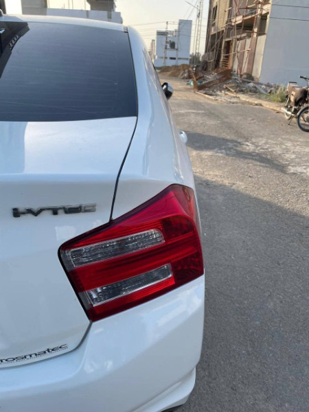 
								Honda City 2018 full									