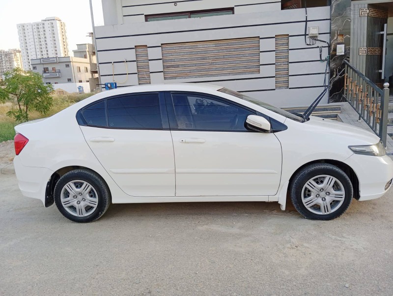 
								Honda City 2018 full									