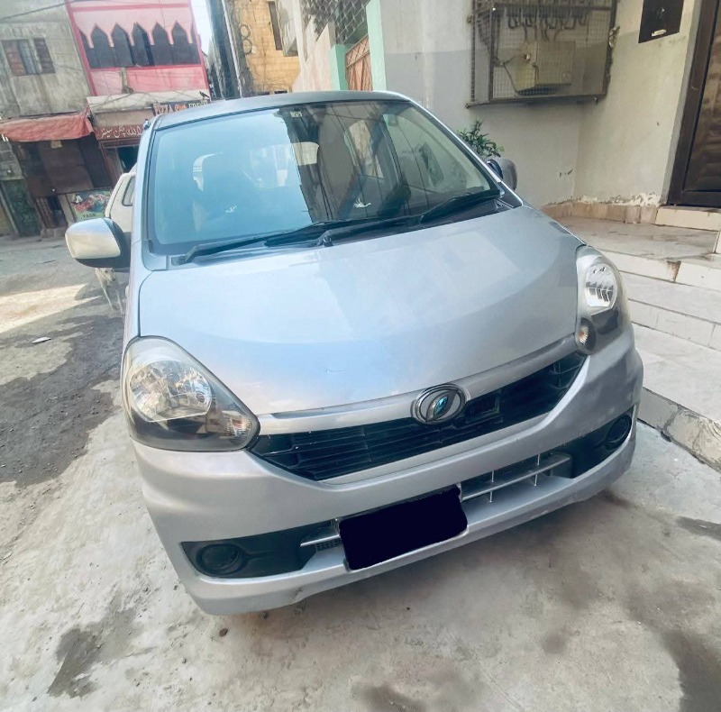 Daihatsu Mira 2014