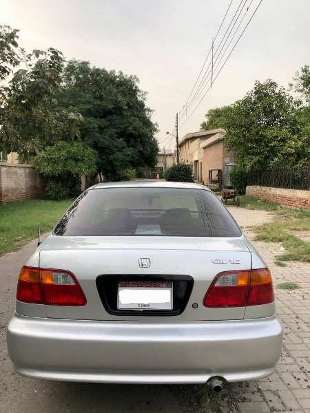 
								Honda Civic 2000 full									