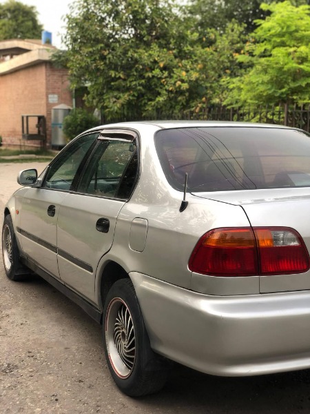 
								Honda Civic 2000 full									