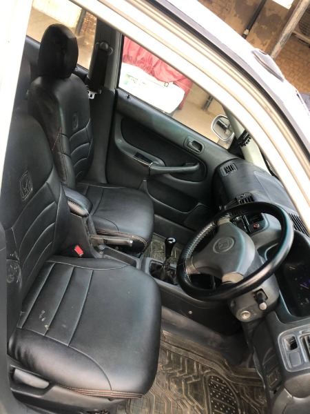 
								Honda Civic 2000 full									