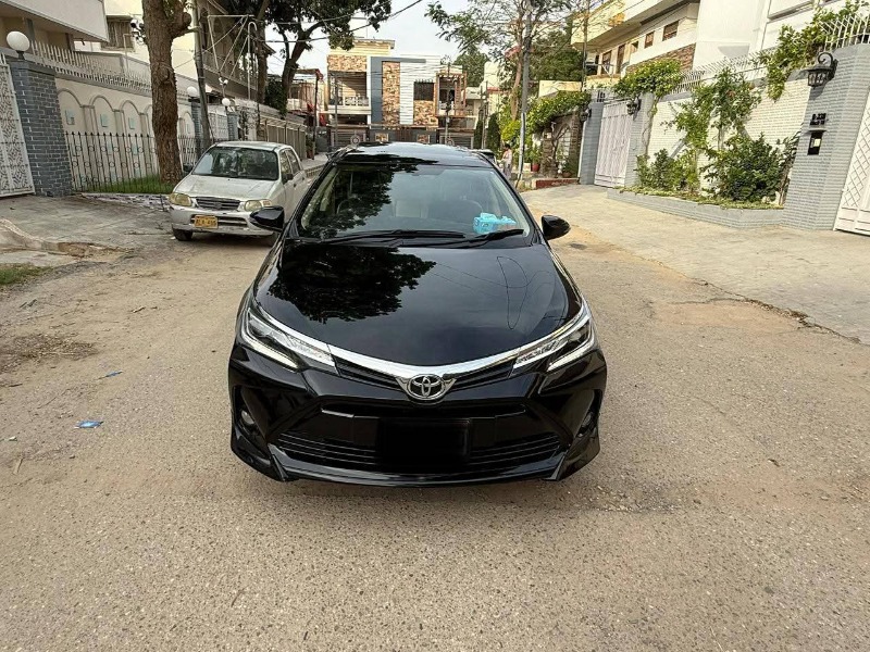 
								Toyota Corolla Altis 2022 full									