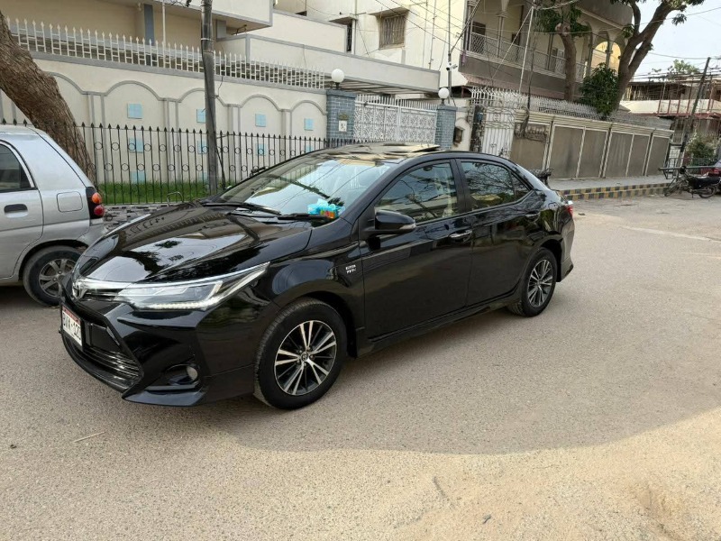 
								Toyota Corolla Altis 2022 full									