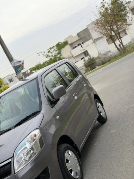 
								Suzuki wagon r 2017 full									