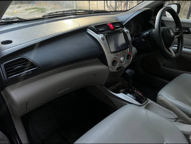 
								Honda City 2018 full									